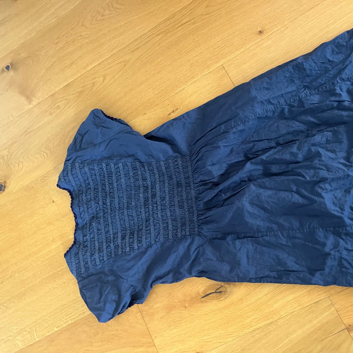 Marinblå kortklänning från off Molly - 1