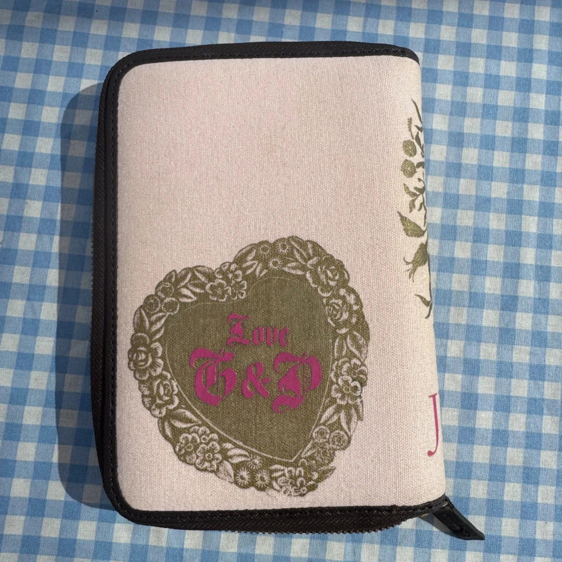 Juicy Couture plånbok med hjärtmönster - 3