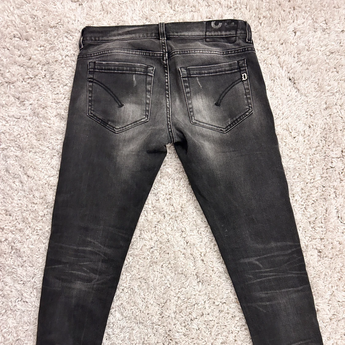Svarta jeans från Dondup - 3