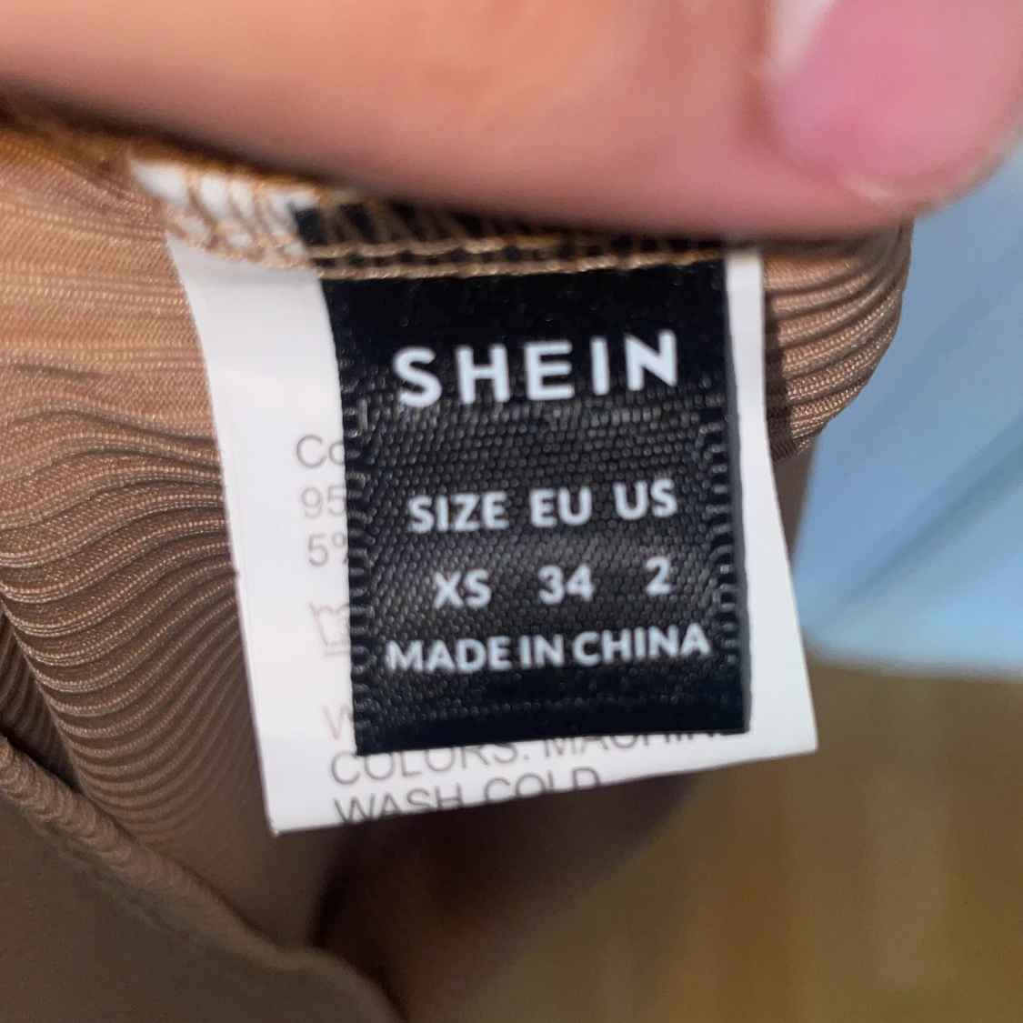 Beige ribbad oneshoulder klänning Shein - 2