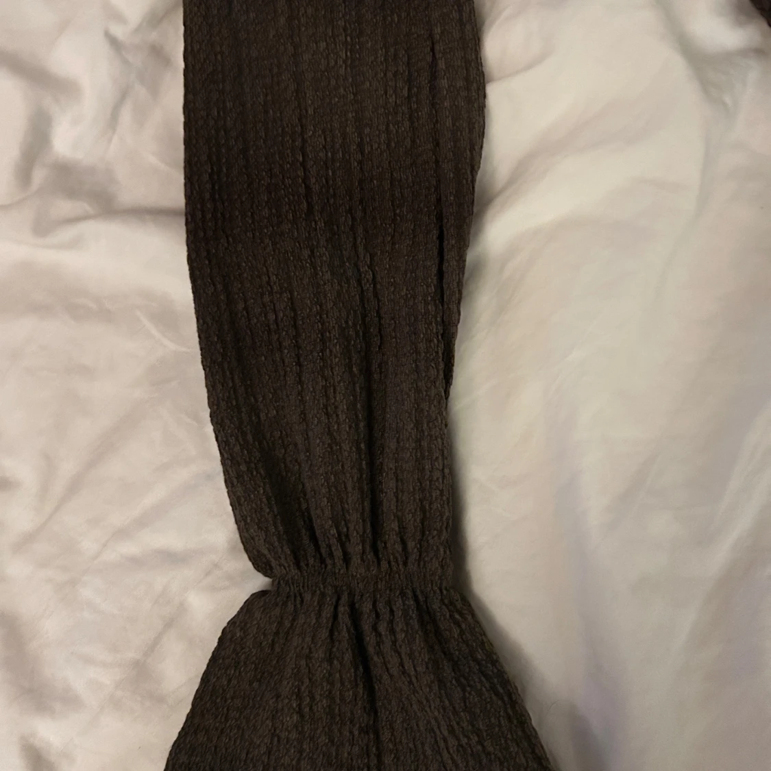 Brun V-ringad topp från Gina Tricot XS - 1