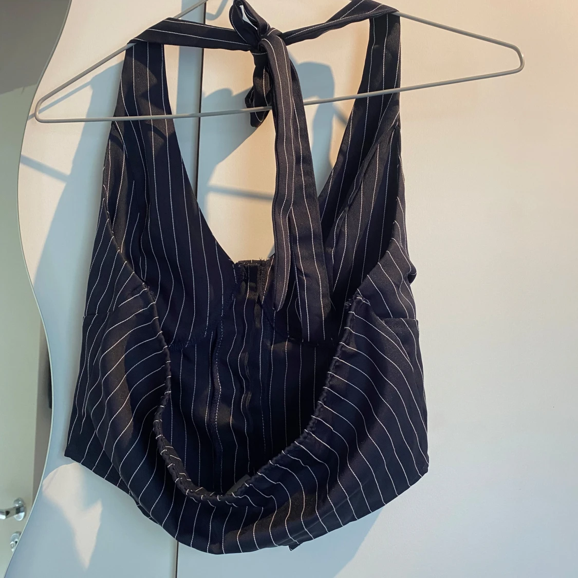 Väst med knyt i nacken - 2