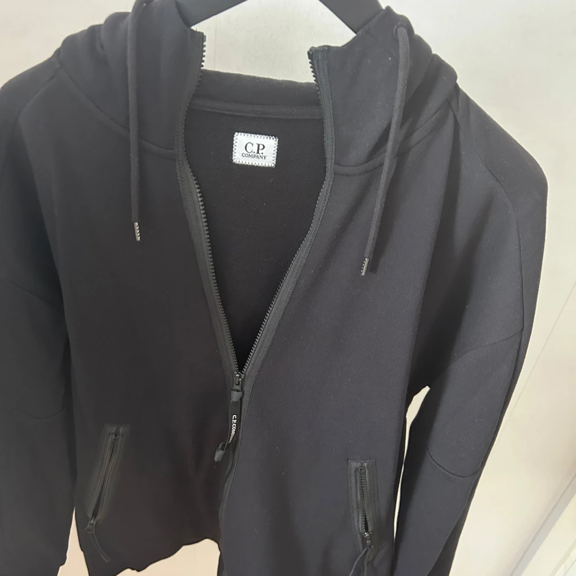 Cp company zip