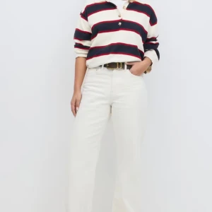 Beiga Jeans från Gina tricot  - Beiga jeans ifrån Gina tricot. Endast använda 1 gång! Bra skick! Nypris 500kr