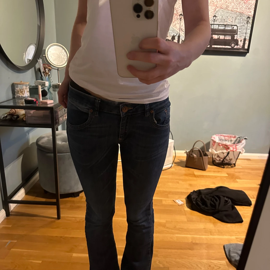 Blå jeans med normal passform