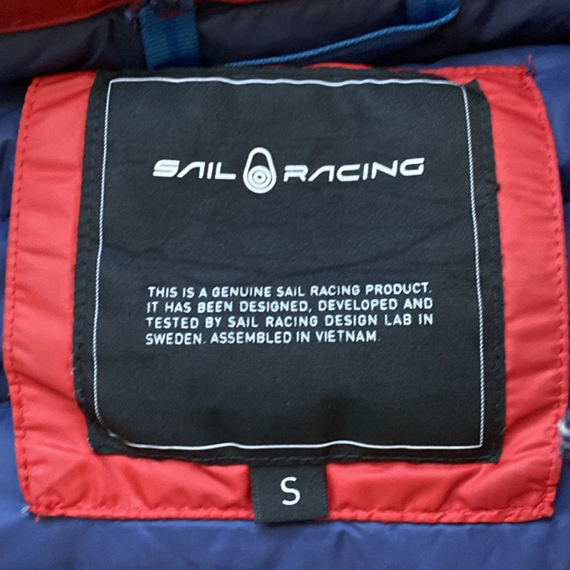 Röd dunjacka från Sail Racing - 1