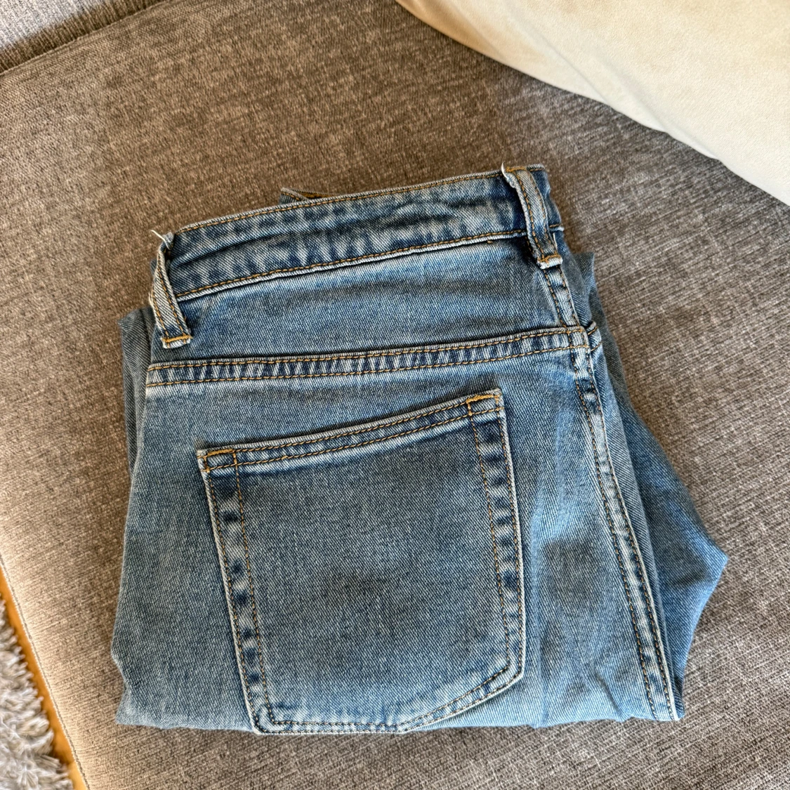 Blå jeans med slitningar från Toxik3 - 4