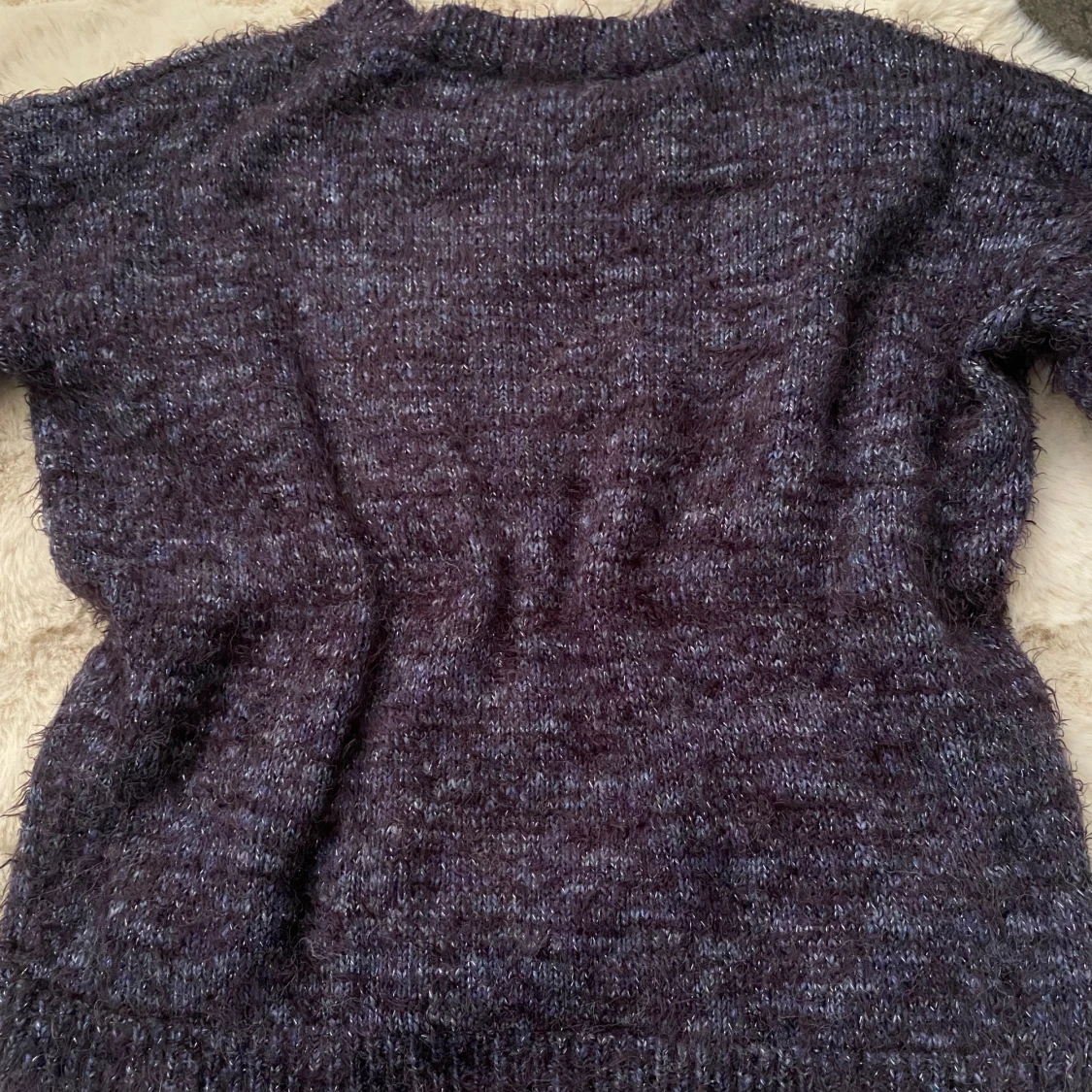 Blå tjocktröja  - 2