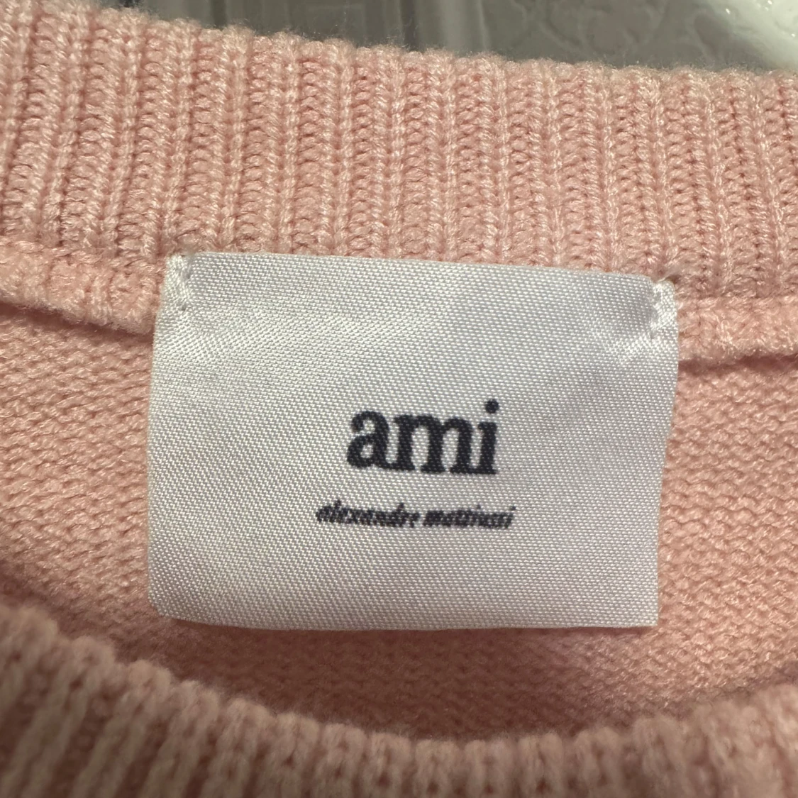 Rosa stickad tröja från Ami - 2