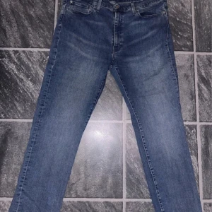 Levis 514 Straight Leg jeans - Levis 514 Straight Leg jeans. New condition                                                 Original price 1199Kr. size: W38 L34 (Length is shortened by Levis L32/L33 The price is discussable. 
