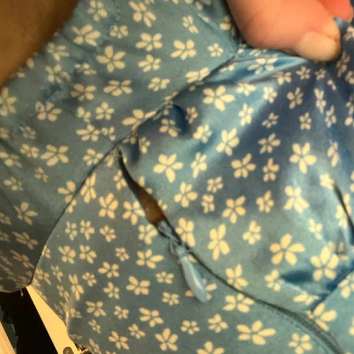 Blommig blå klänning från NA-KD - 2