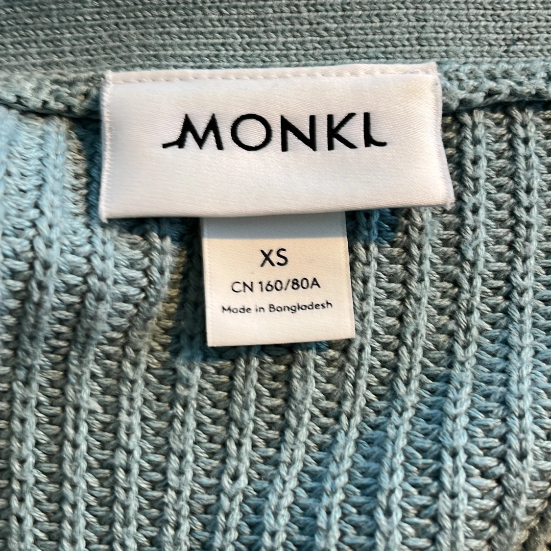 Ljusgrön stickad kofta från Monki XS - 2