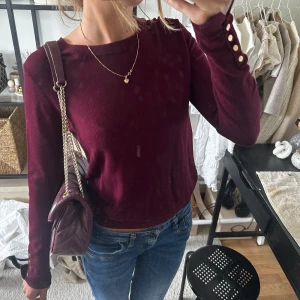 Tröja  - Perfekt tröja från zara❣️❣️😜