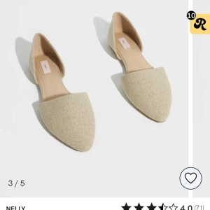 Open ballerina Nelly - Säljer dessa slutsålda skor då dem tyvärr var för stora på mig. Helt oanvända bara testade.