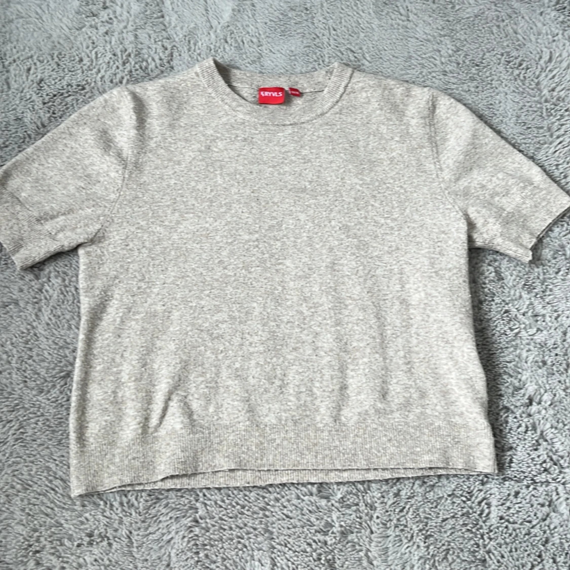  Stickad tröja från RYVLS