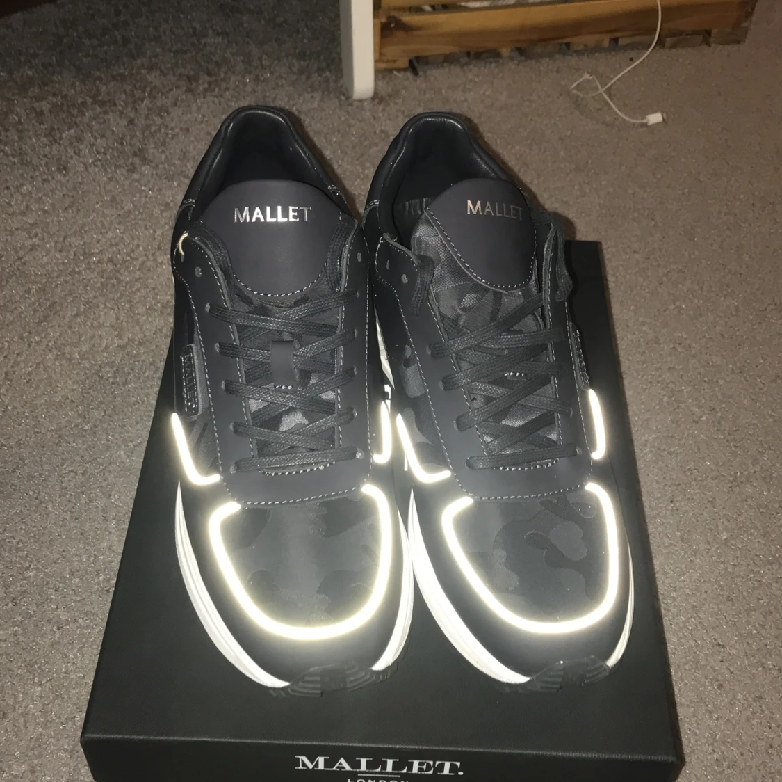 Mörk blå sneakers från Mallet - 3