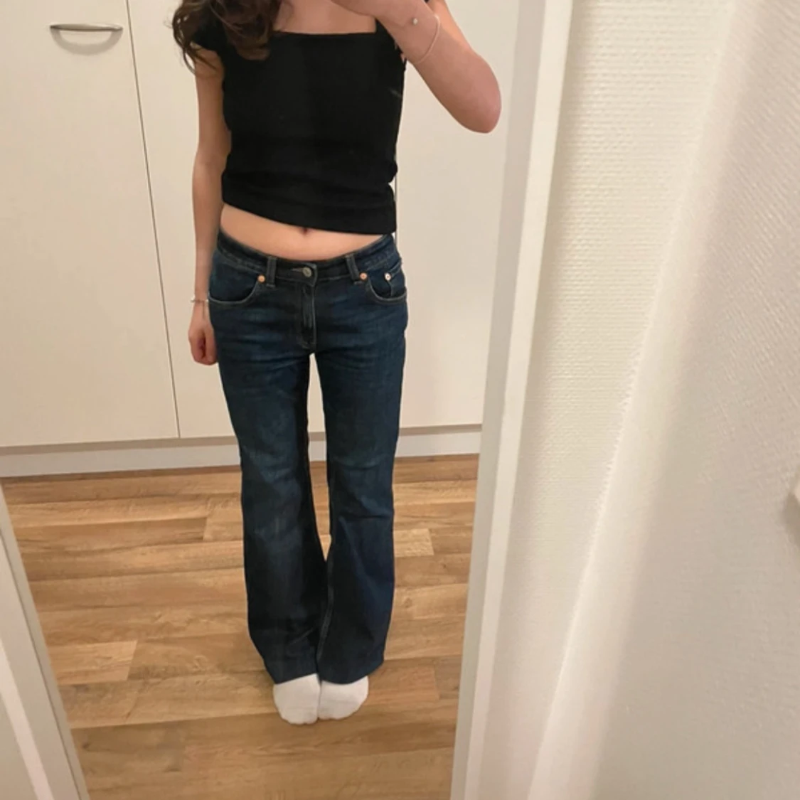 Mörkblå bootcut jeans