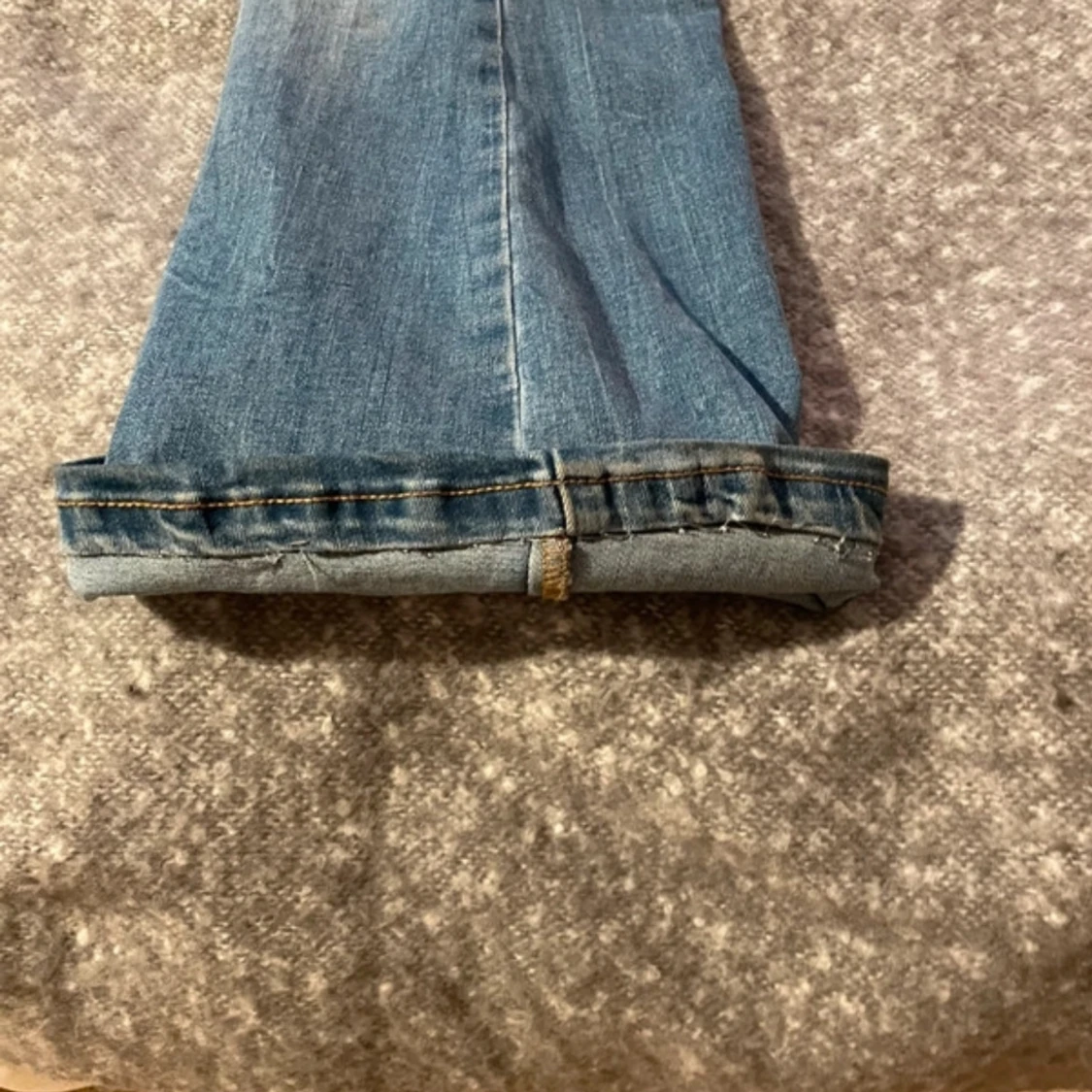 Blå low waist boot cut jeans från vero moda - 3