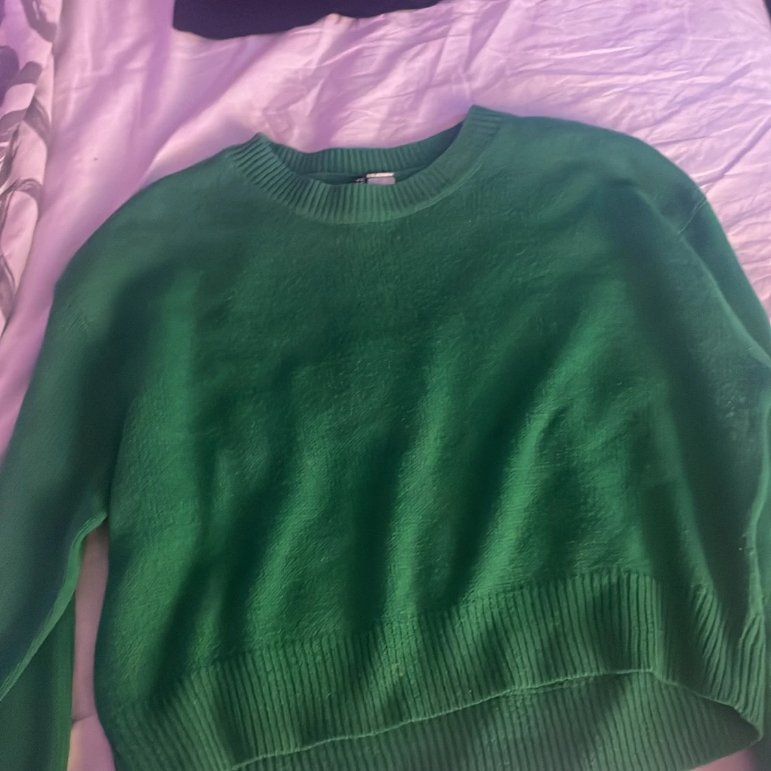 Grön stickad tröja