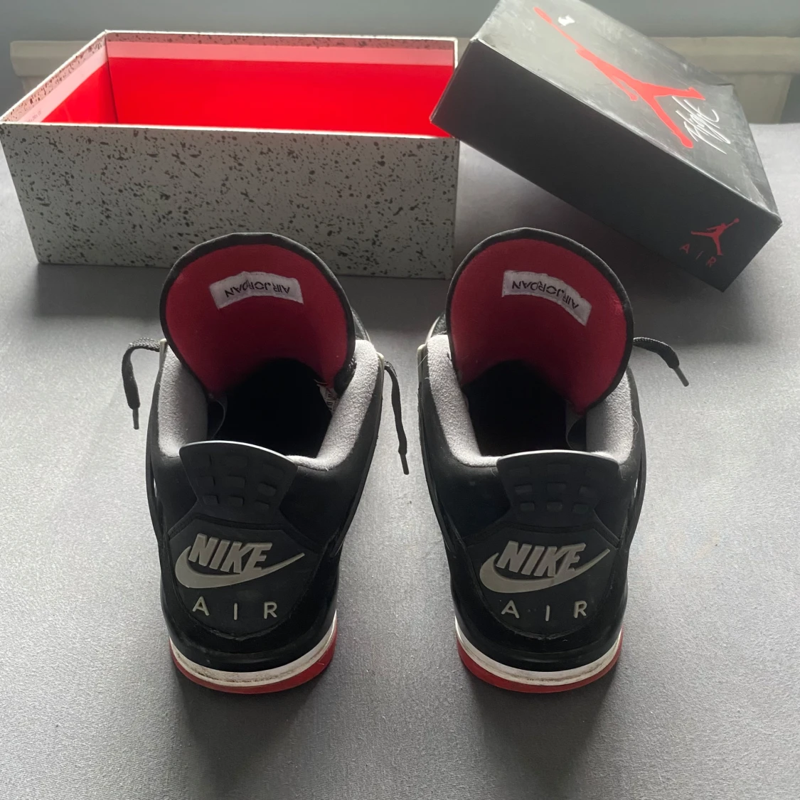 Nike Air Jordans 4 - 3