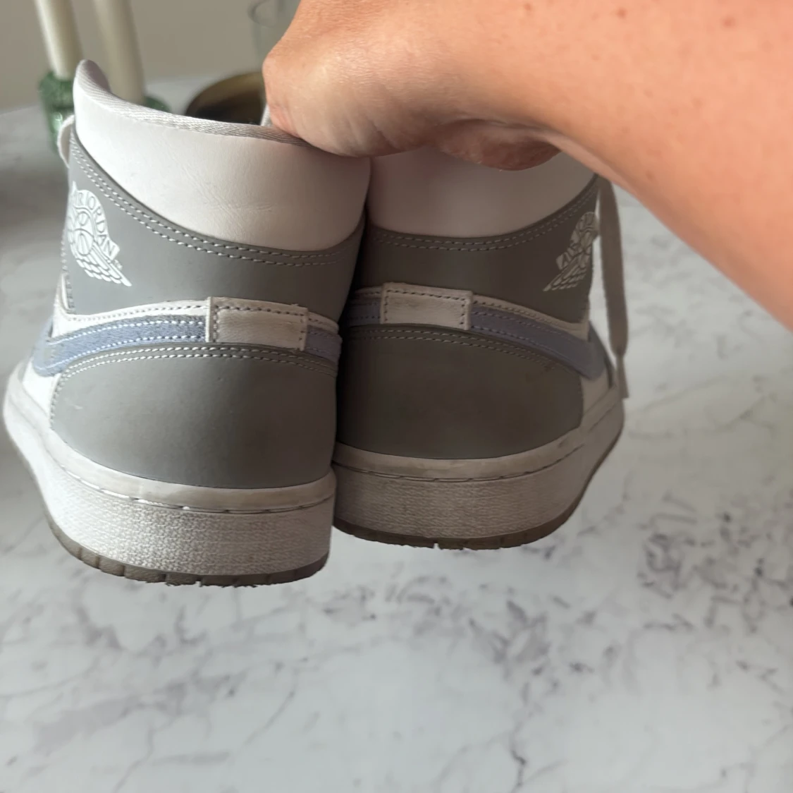 Nike Air Jordan 1 Mid vit/grå - 1