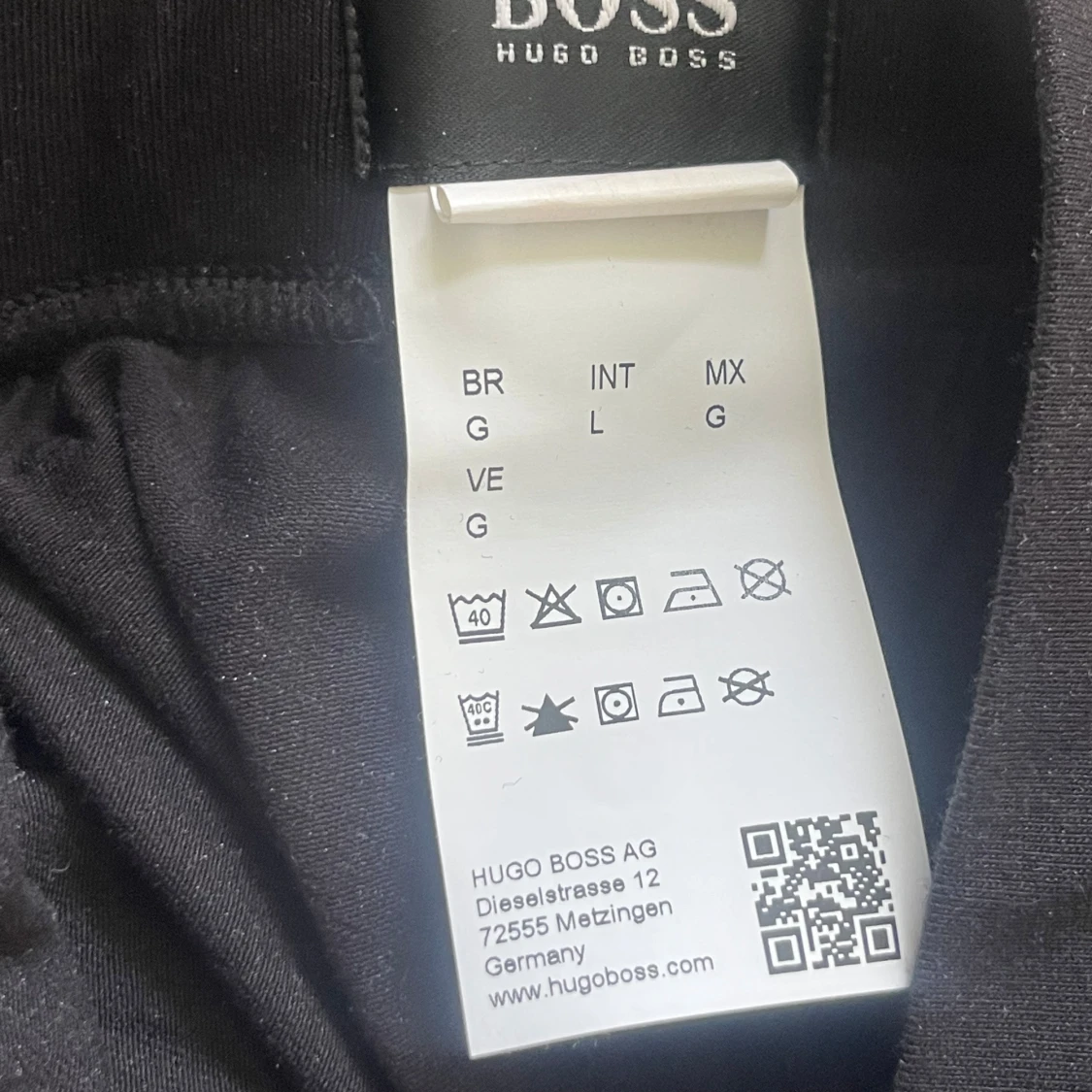 Svarta mjukisbyxor från Hugo Boss - 2