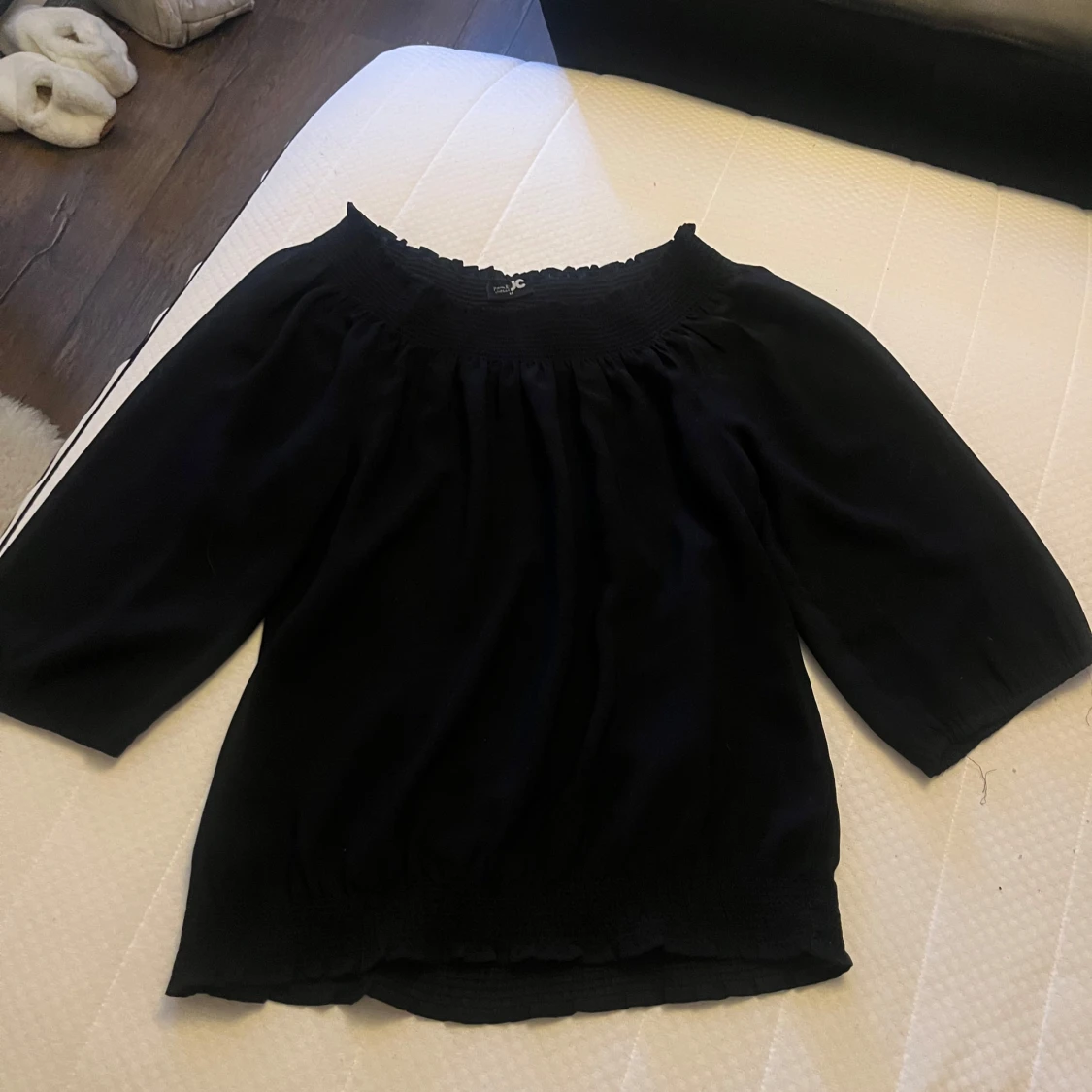 Svart supersöt blus - 1