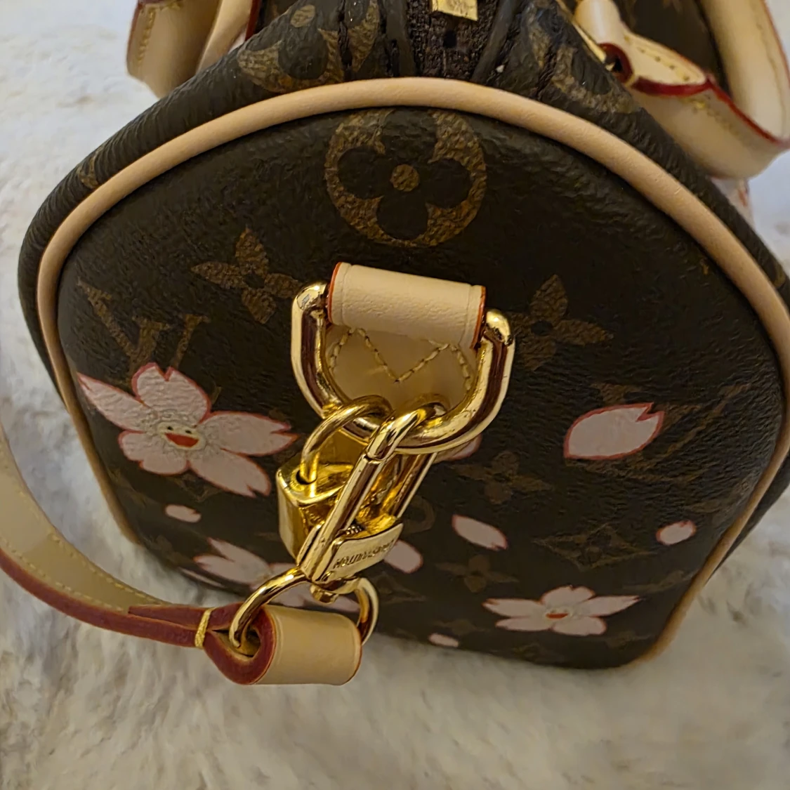 Blommig handväska - 1