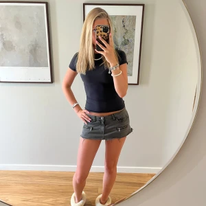 Vintage jeanskjol  - Jättefin vintage jeanskjol!💕