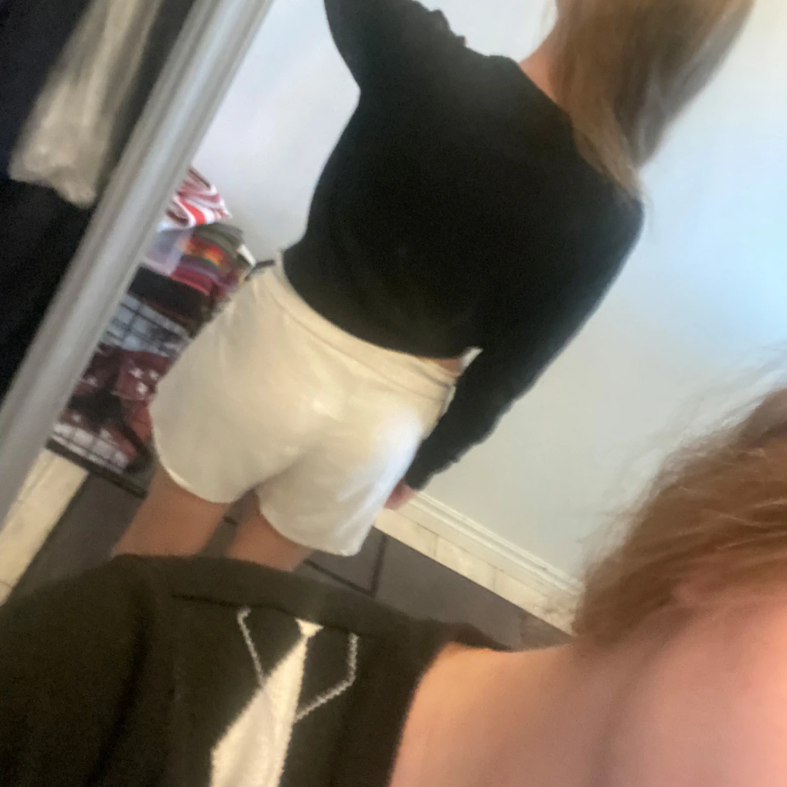 Svart croppad kofta med rutor från SHEIN - 1