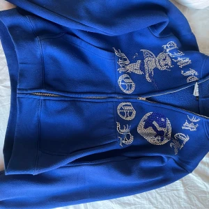 Tröja - Alla tröjor för 150kr