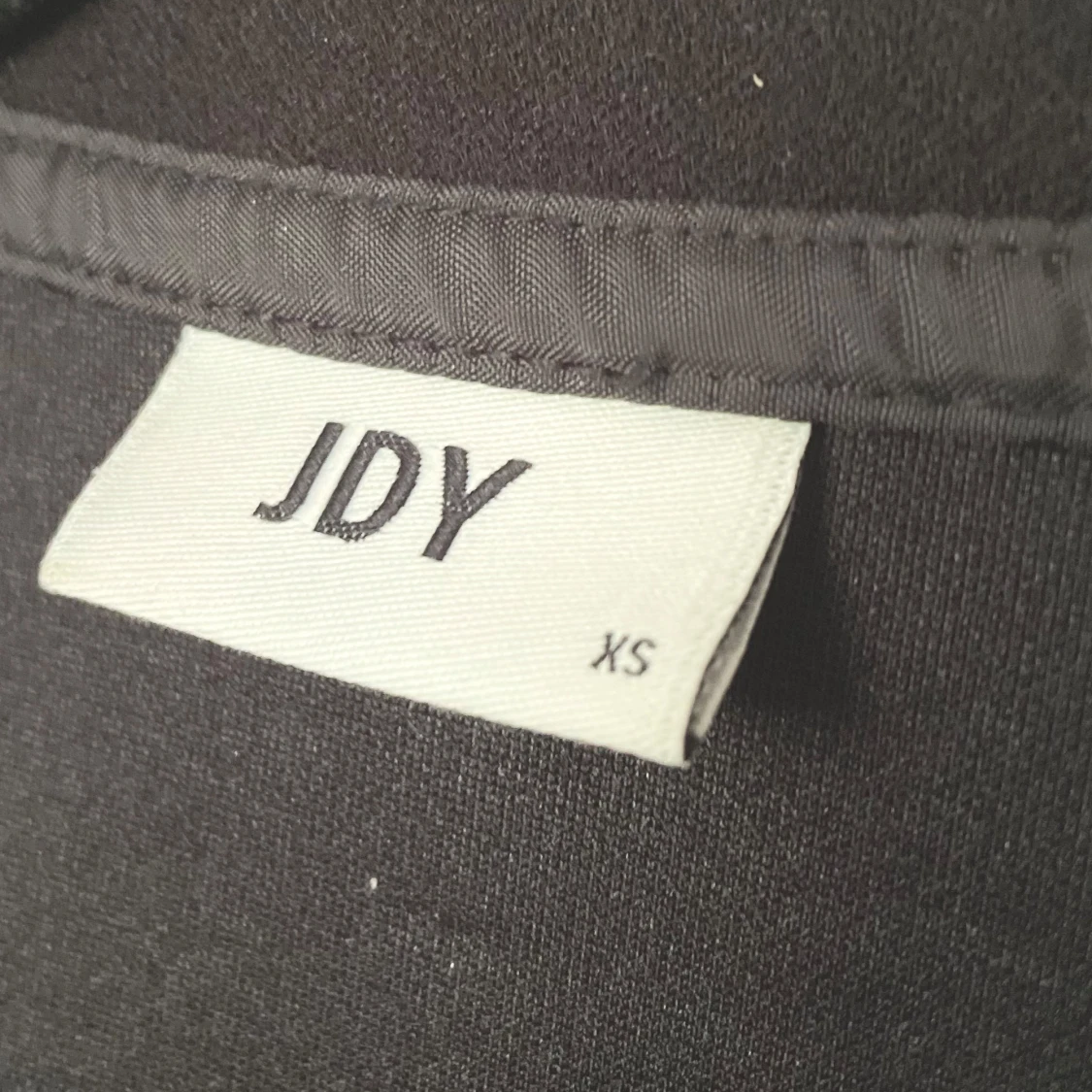 Svart kavaj från JDY i storlek XS - 1