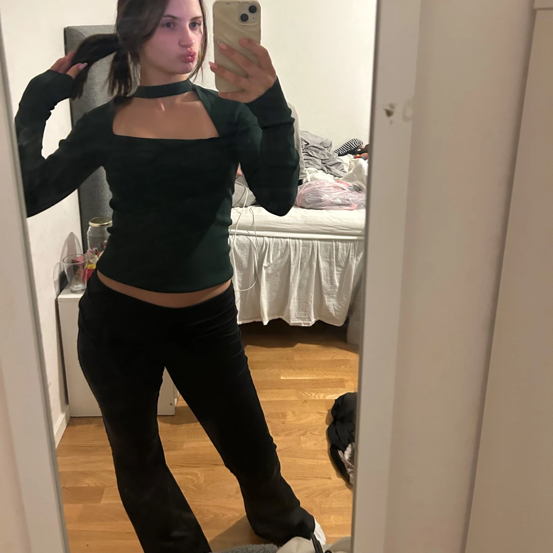 Mörkgrön r långärmad topp