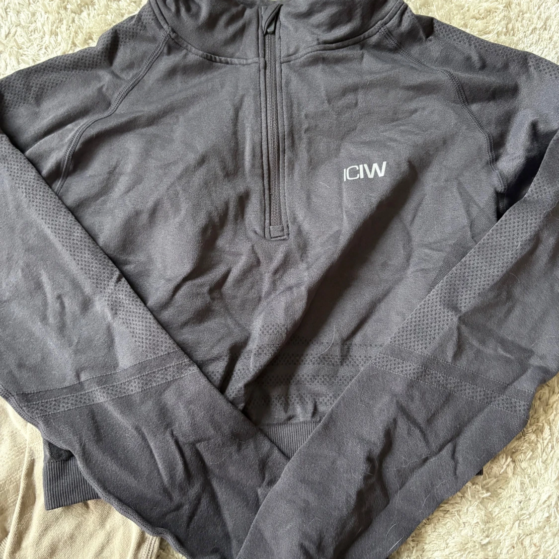 Två Icaniwill tröjor - 1