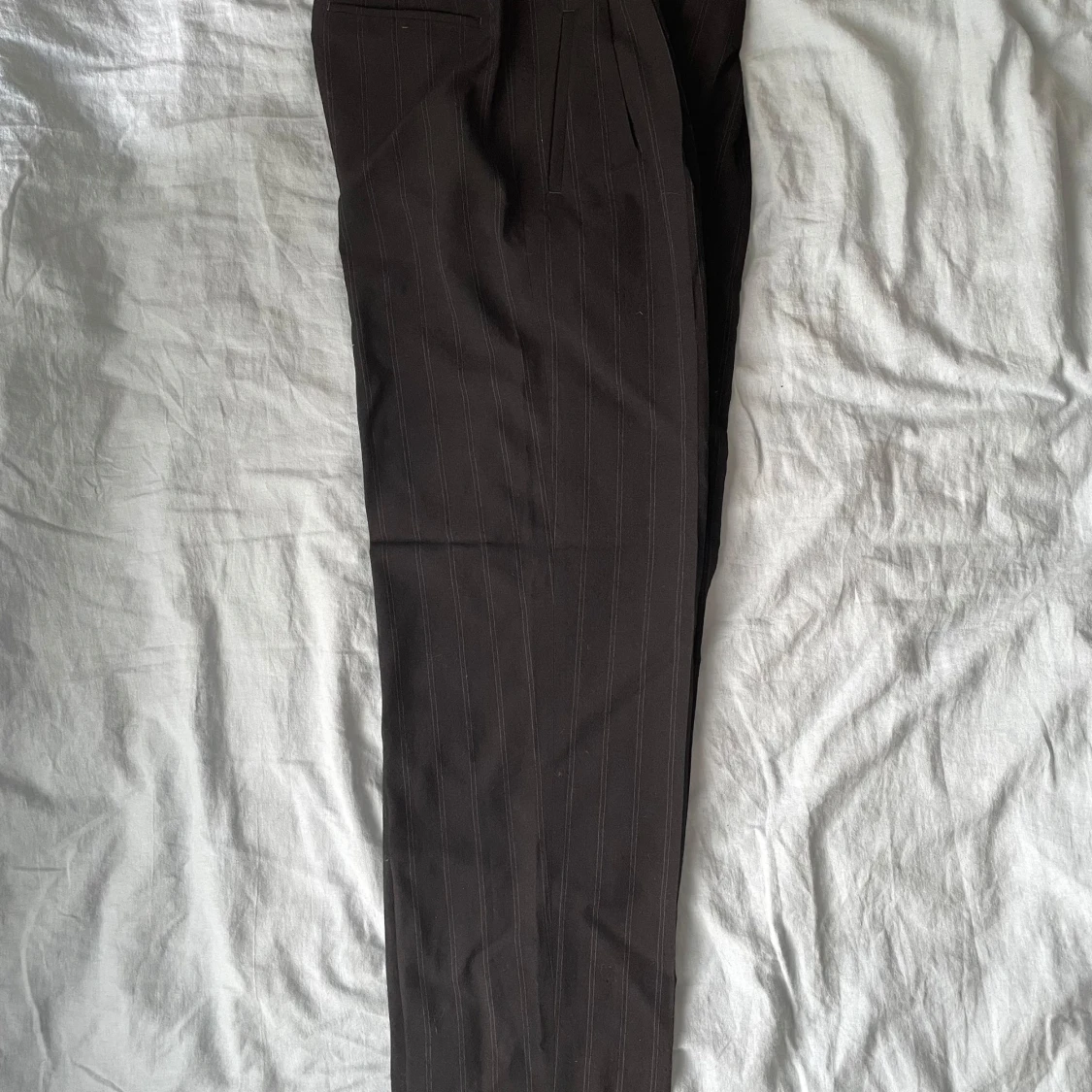 Vintage 80-tal Svarta randiga kostymbyxor - 1