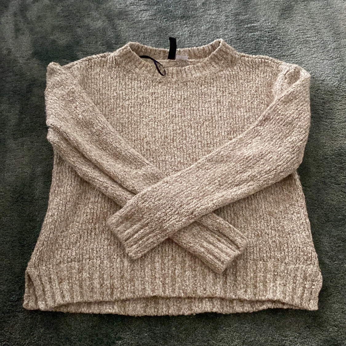 Beige stickad tröja från H&M Divided