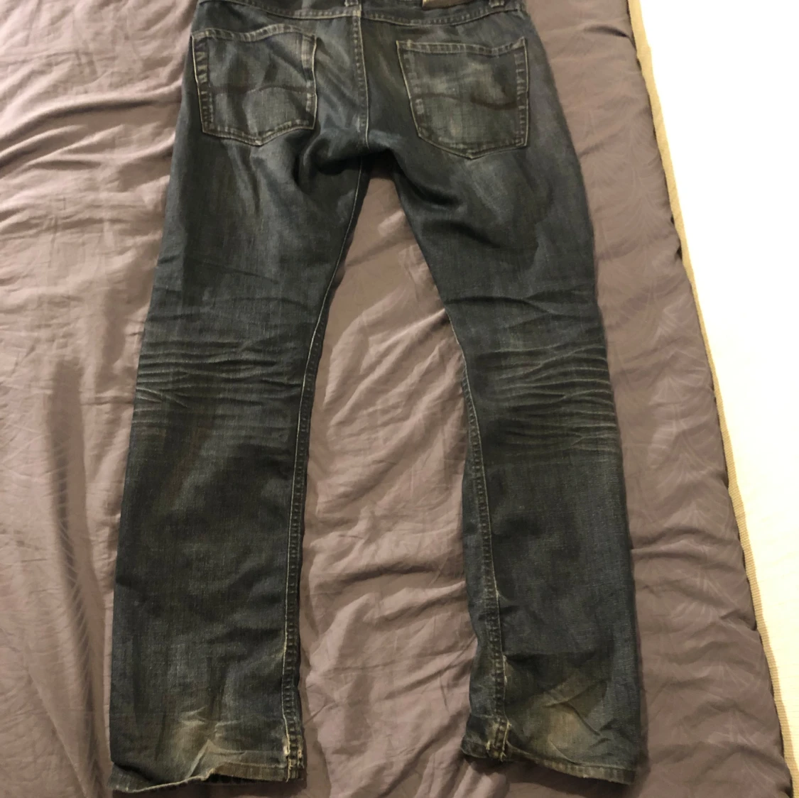 Mörkblå jeans från Jack & Jones - 1