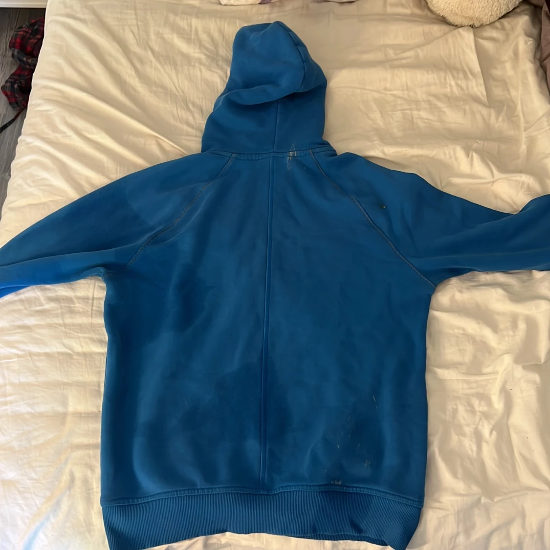 Blå hoodie Peak Performance  - 1