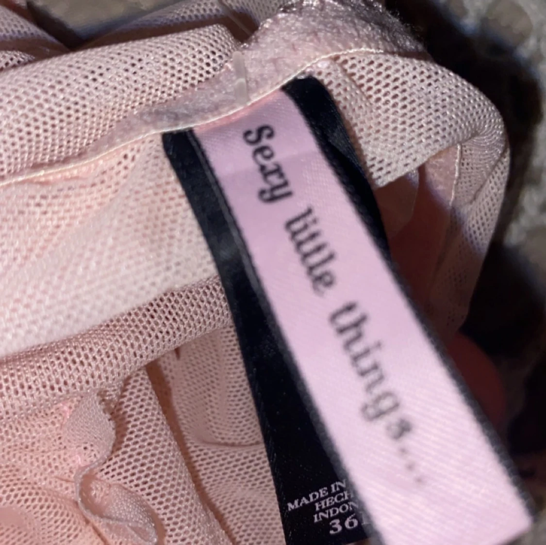 Rosa topp från Victoria's Secret - 2