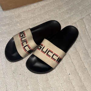 Sandaler - Snygga sandaler i ok skick