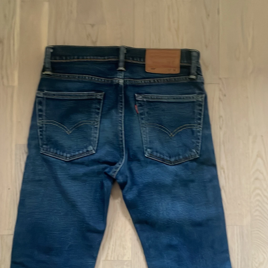 Mörkblå Levis 510 jeans - 3