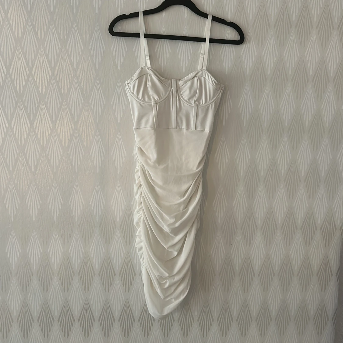 KlÀnning med lite see true effekt