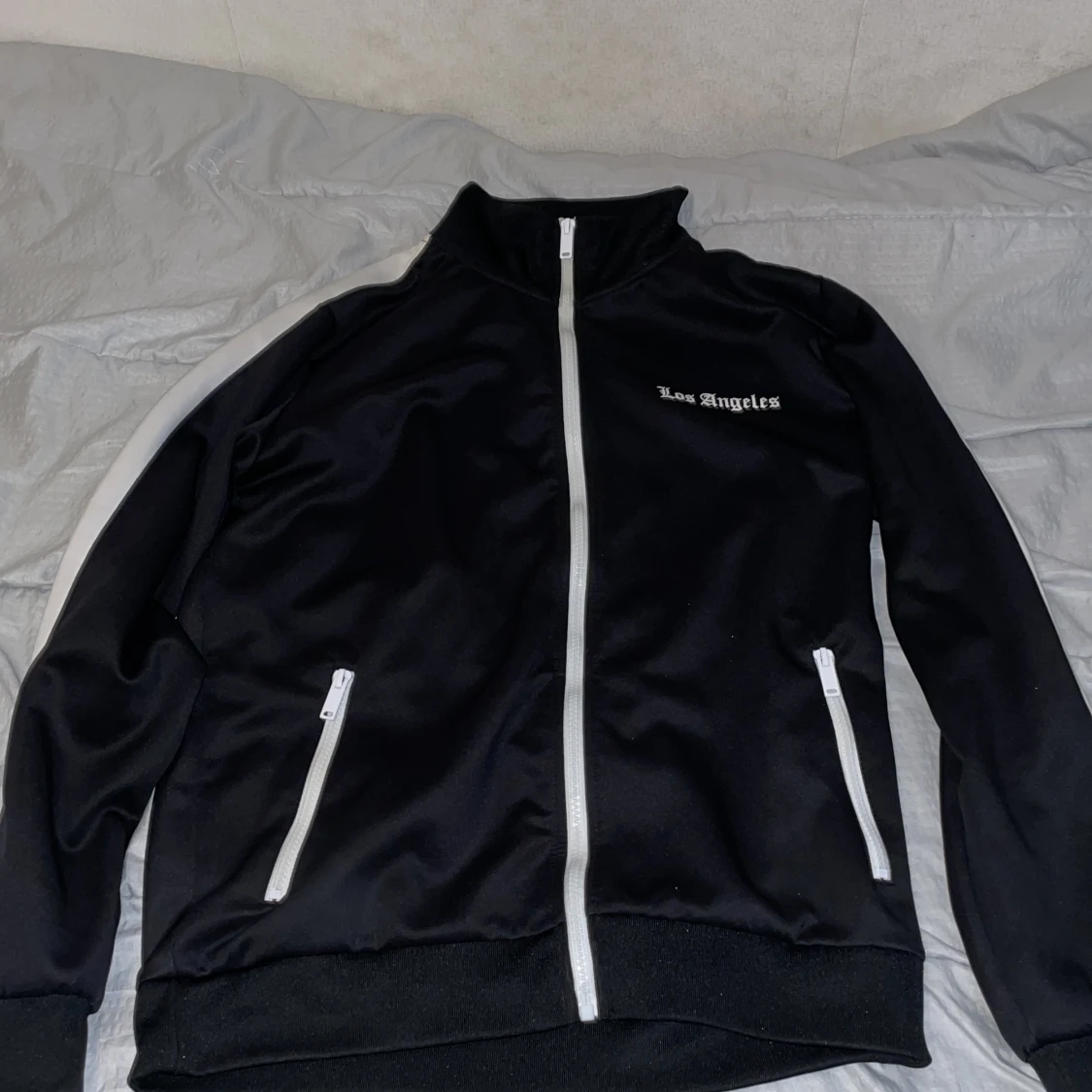 Svart kofta Black Squad S