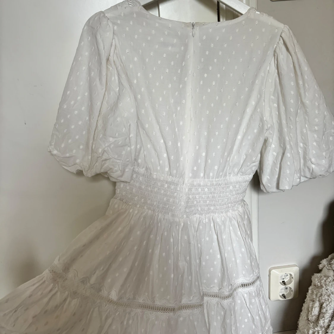 Vit kortklänning från Malina - 3