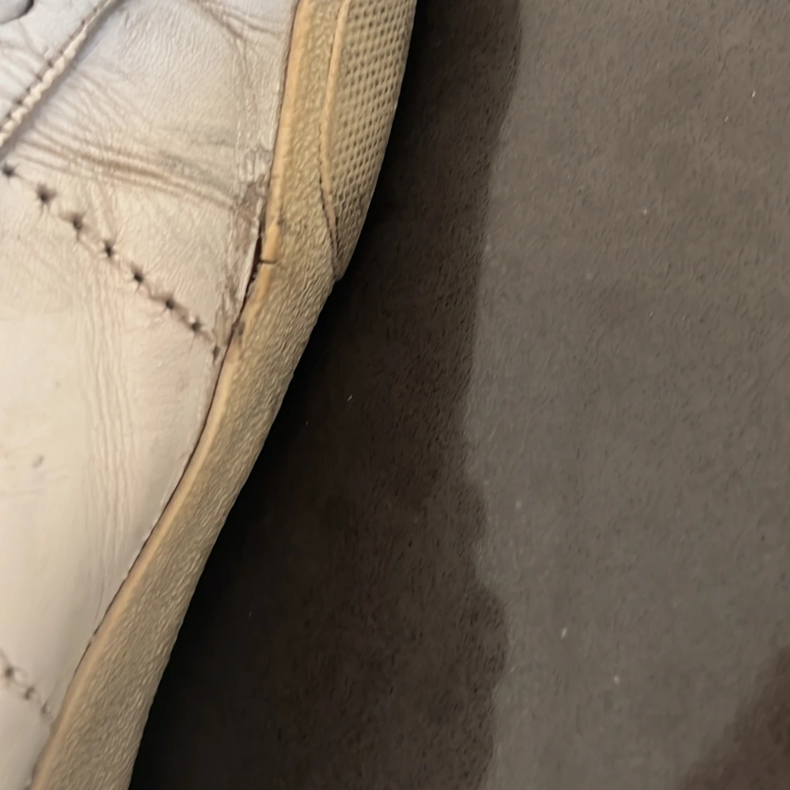 Vita sneakers från Saint Laurent - 4