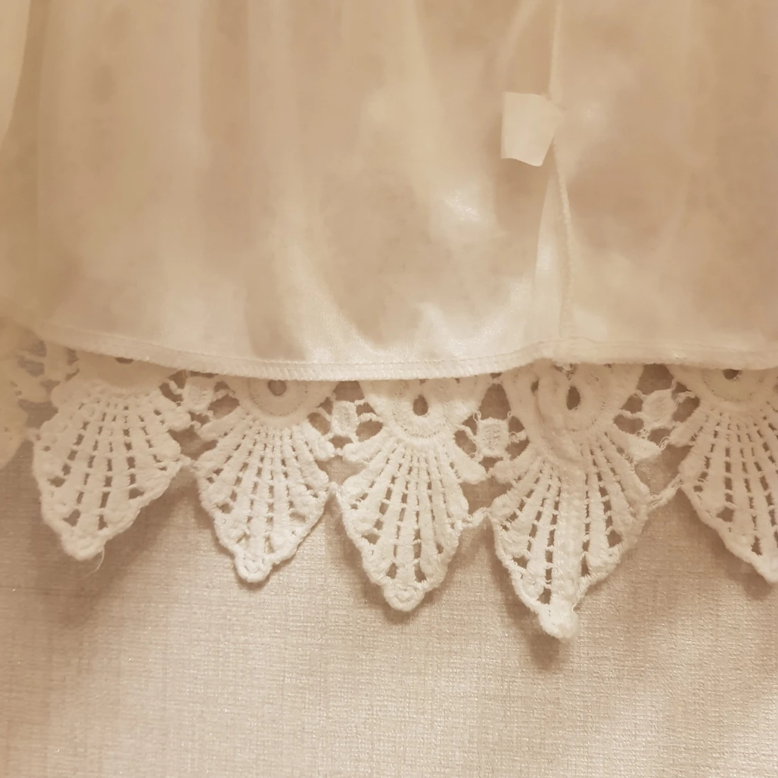 Vit spets kjol strl s/m 100% bomull - 3