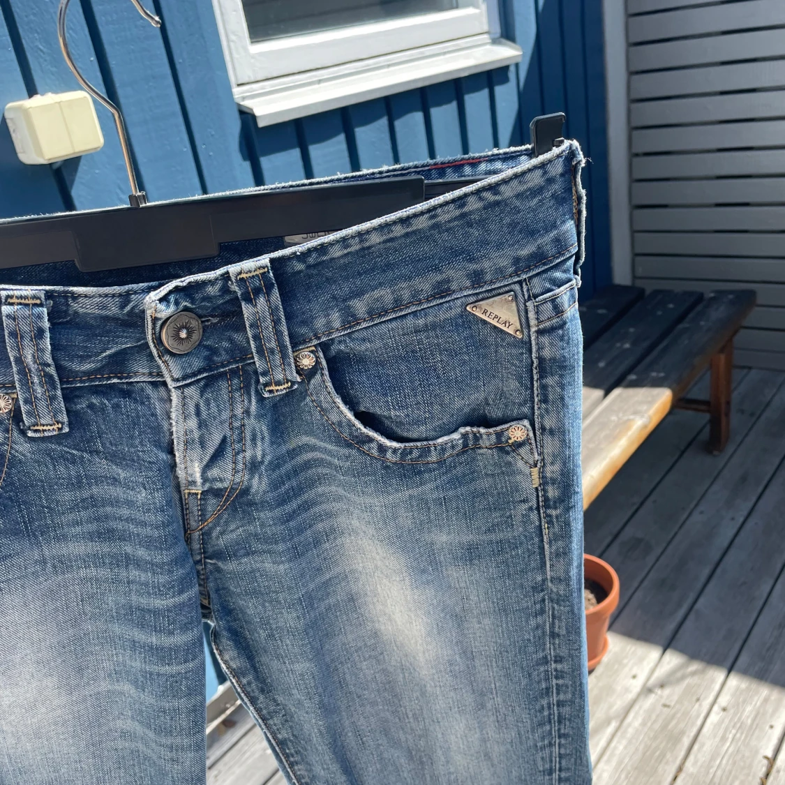 Blåa jeans från Replay - 3