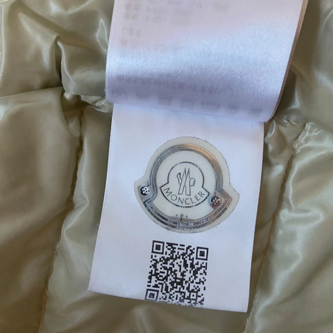 Moncler väst offwhite - 4