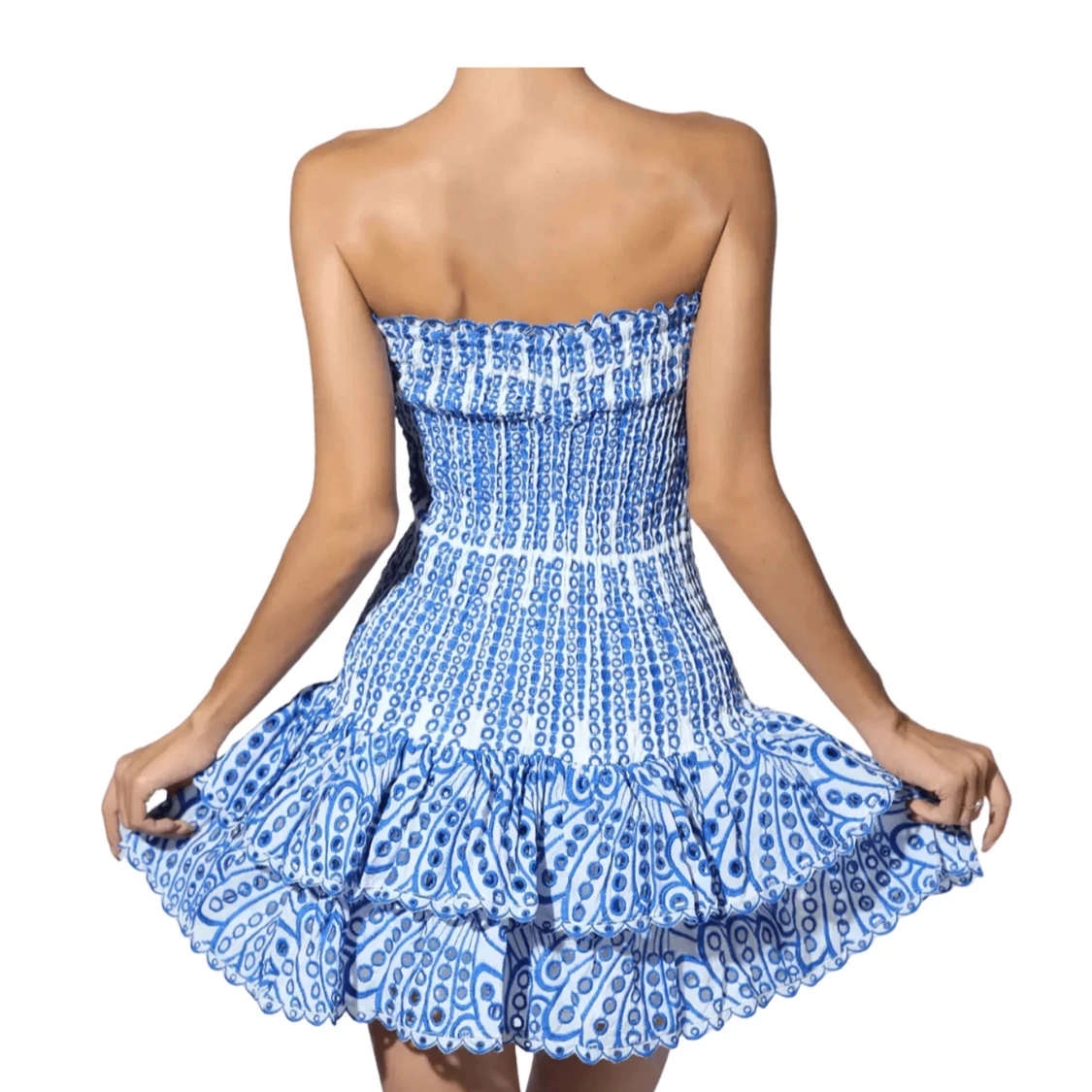 Design by amore klänning  - 1