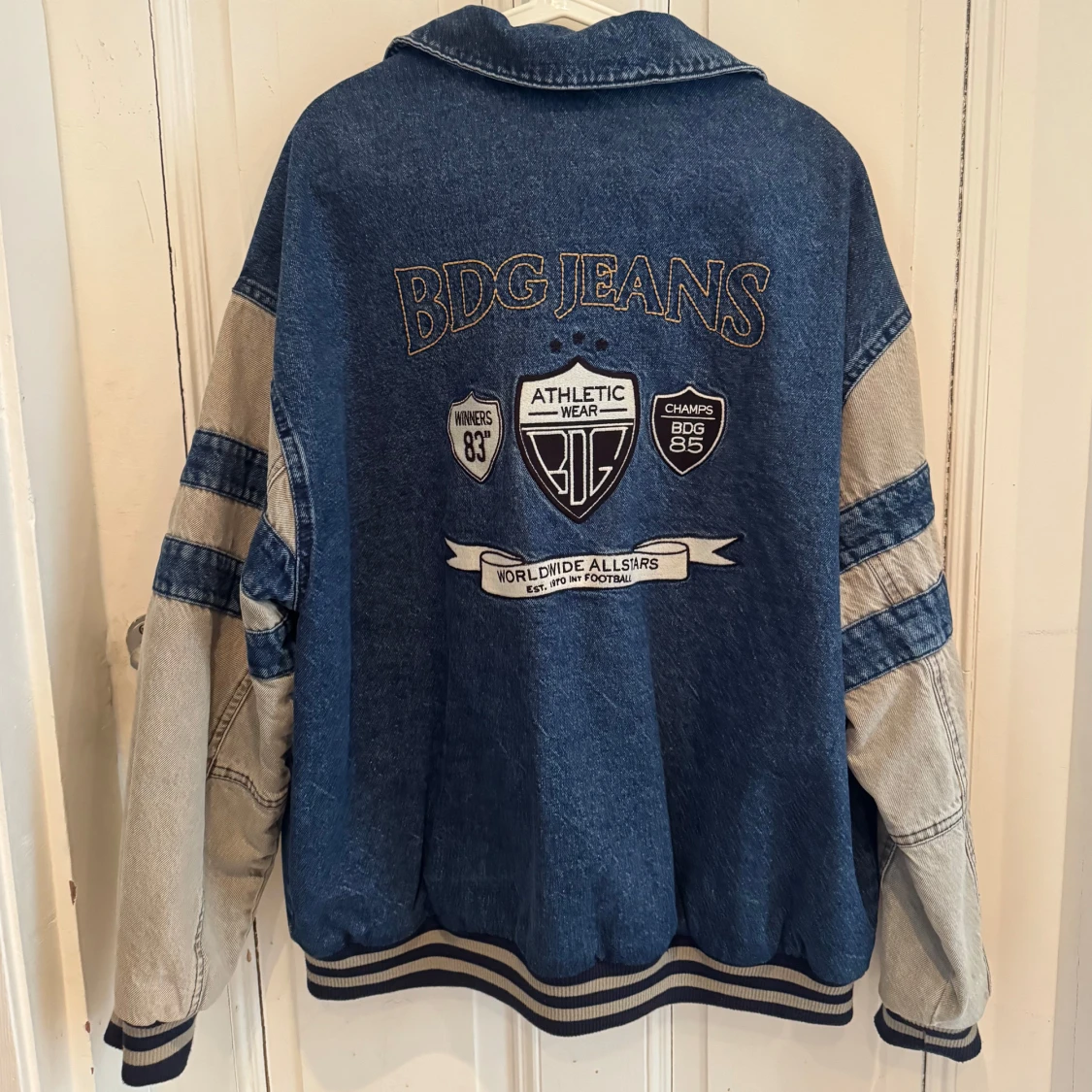 bomberjacka i denim - 1